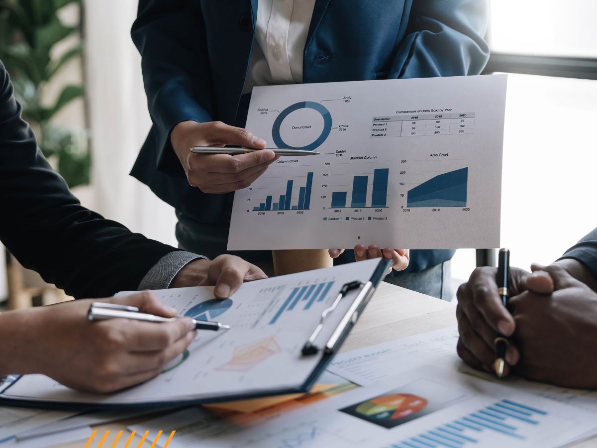 Finance for Non-Finance course visual